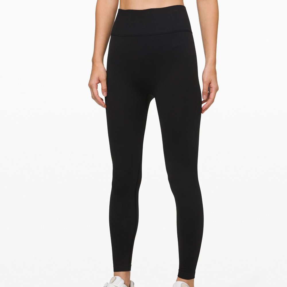 NWT Lululemon Ebb to Street Tight Size 2